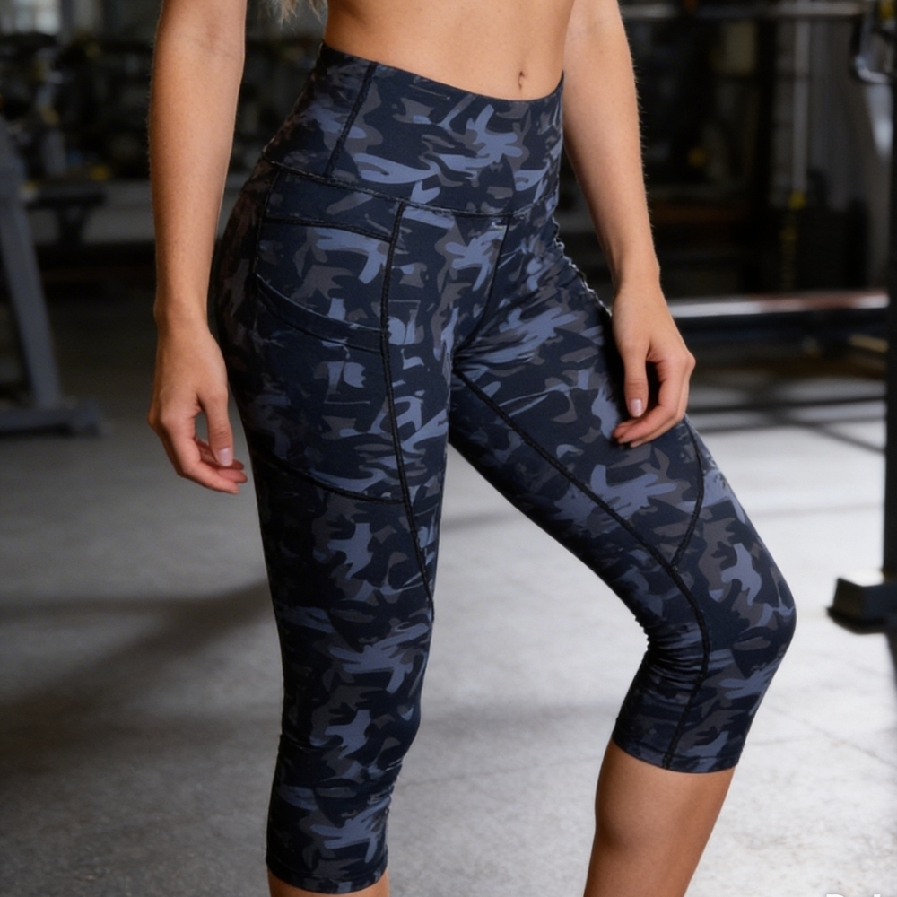 Zyia Camo Leggings Size M High Rise Cropped Gray Black Pocket Leggings